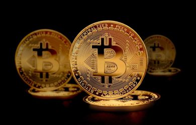 Bitcoin nhảy vọt lên 34.700 USD